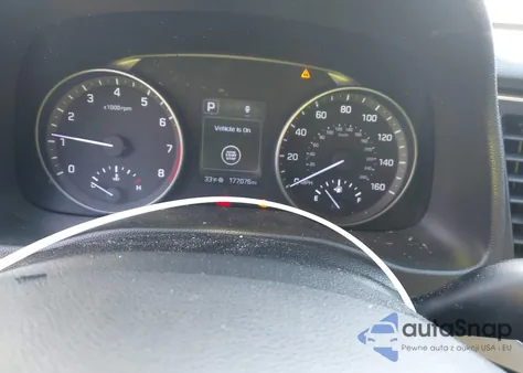 2017 Hyundai Elantra Value Edition из США, поврежденный, VIN KMHD84LF0HU272615